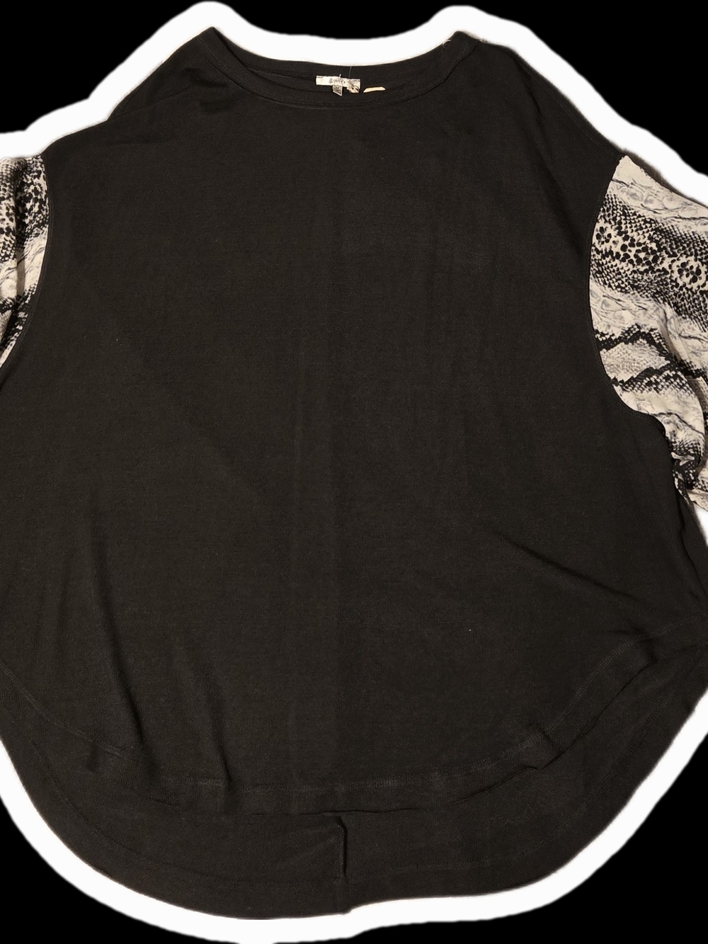 New JODIFL Oversized Black Blouse With Snakeskin Sleeves Size Medium